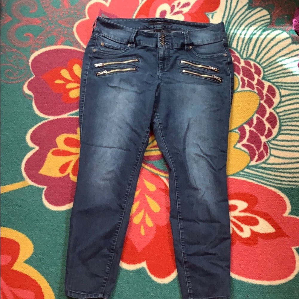 Torrid jeans with zipper decoration